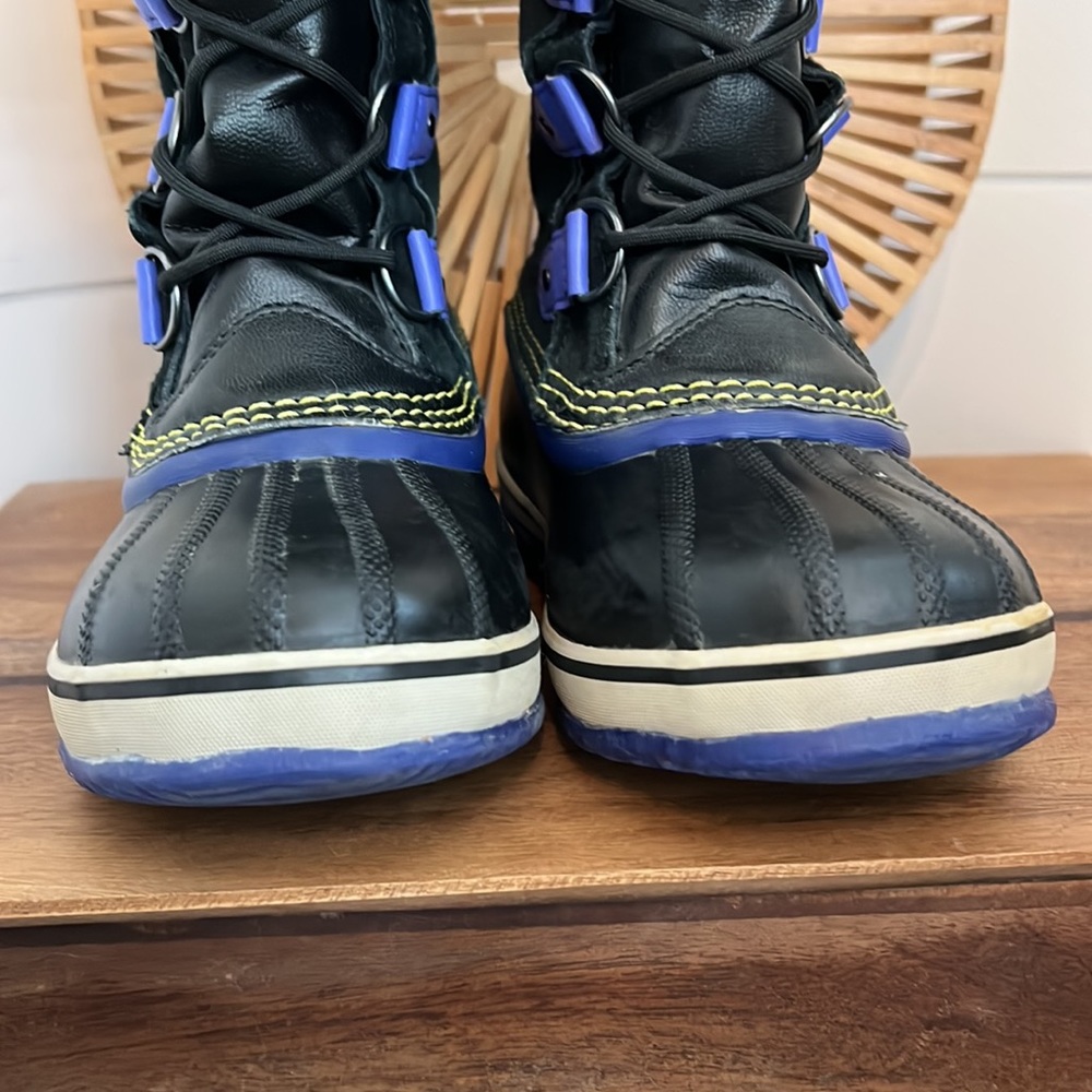 Sorel girls Joan of arctic water proof boot - Picture 5 of 17